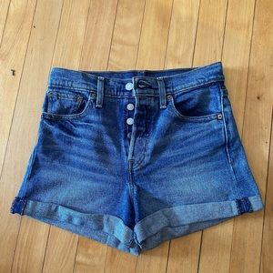 Levi’s Wedgie Fit Shorts